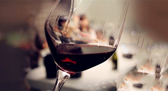 萊恩格瑞丨如何辨別劣質葡萄酒呢?(圖1)